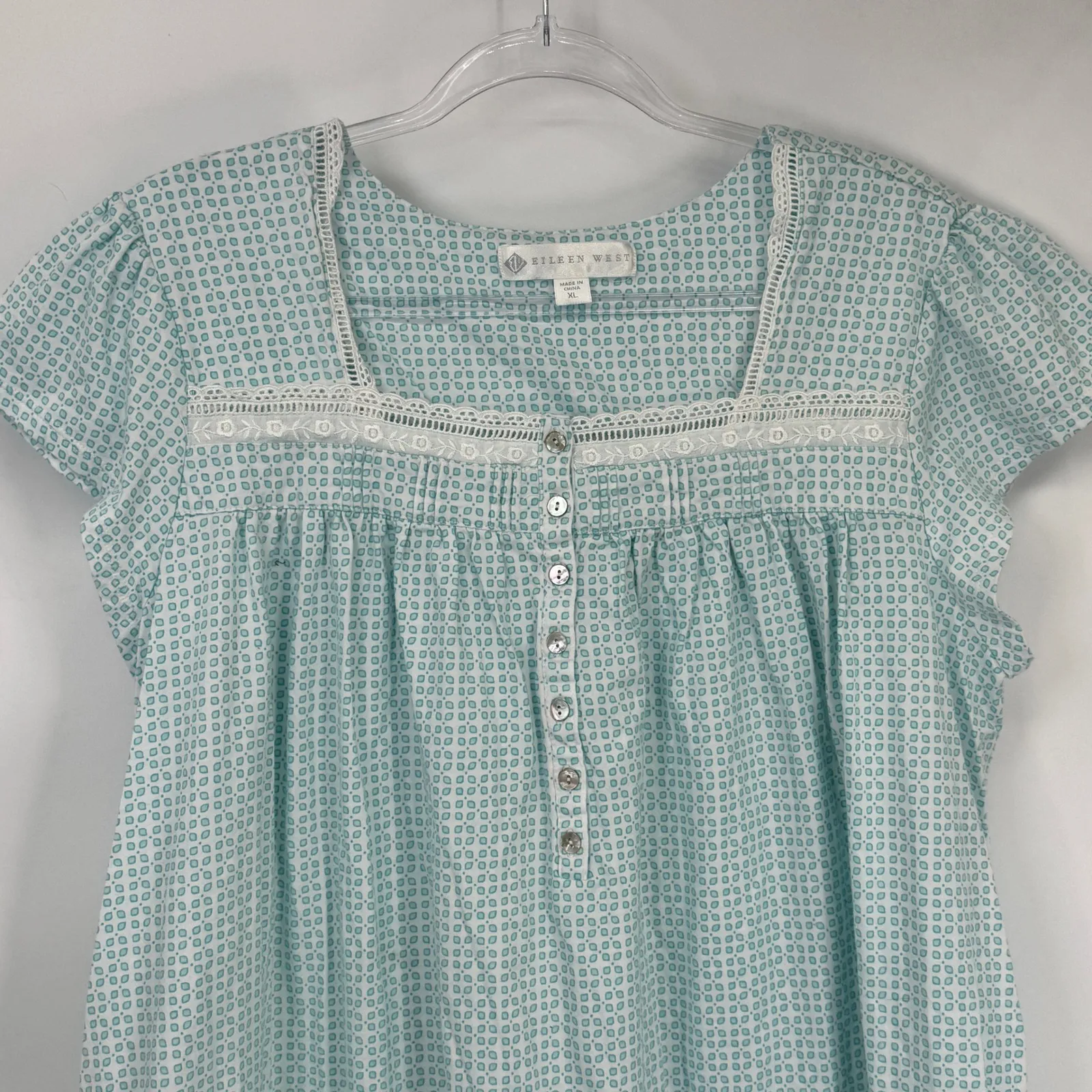 Eileen West Nightgown Women XL Blue White Cotton Flannel Ruffle Trim Square Neck - Image 3