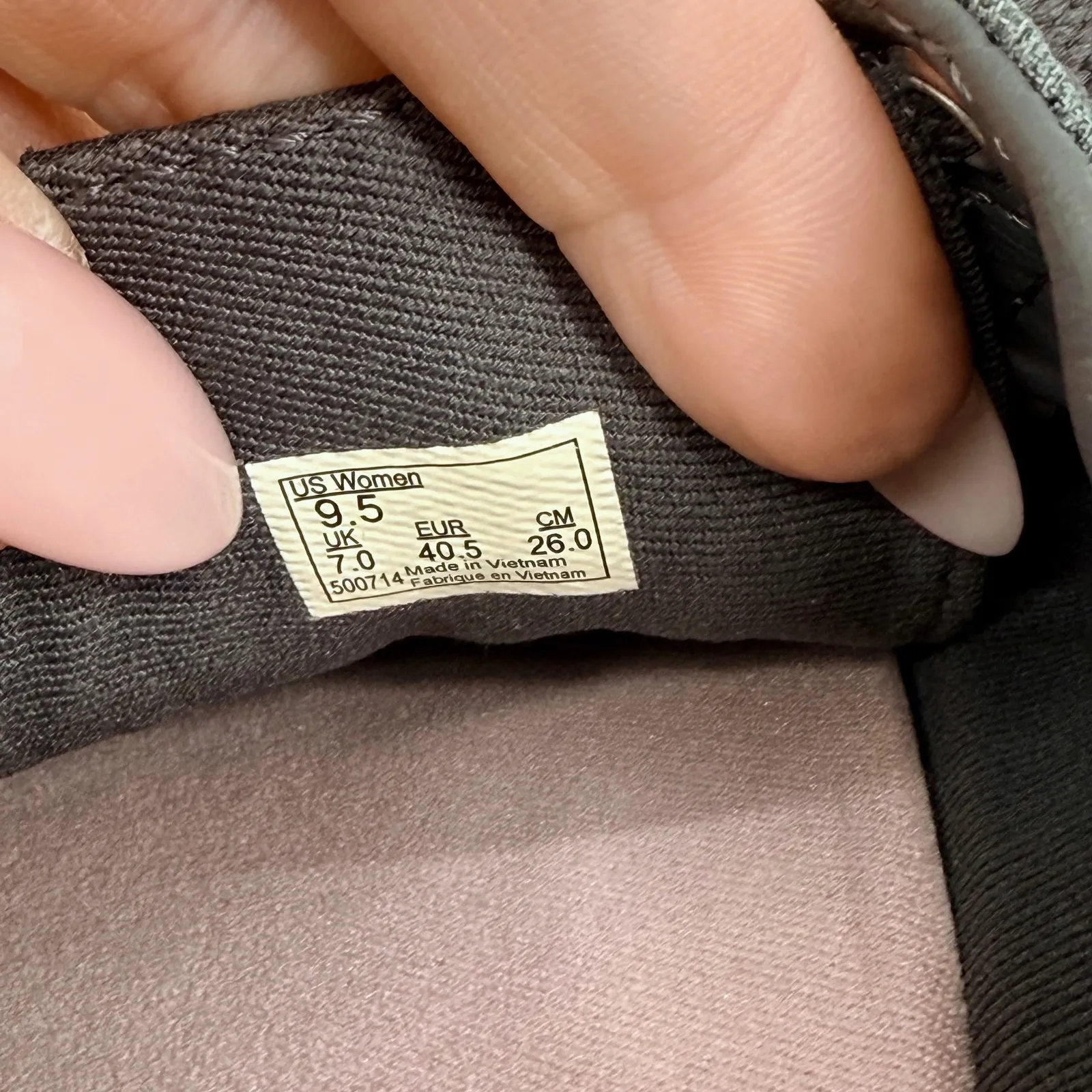 Vans Old Skool Ward Low Top Women 9.5 Sneakers Gray Pink White Stripe Skate - Image 9