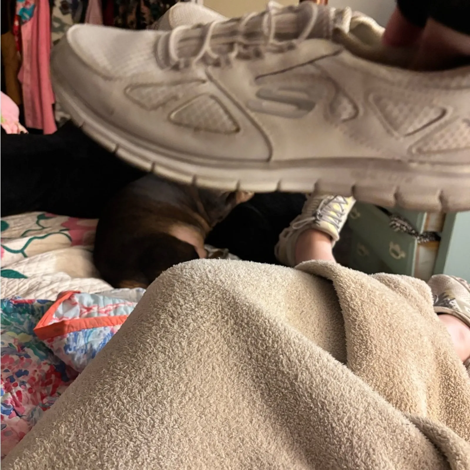 Skechers Womens Lynx Athletic Sneakers, Fashion Shoes, Size us 6 - Image 6