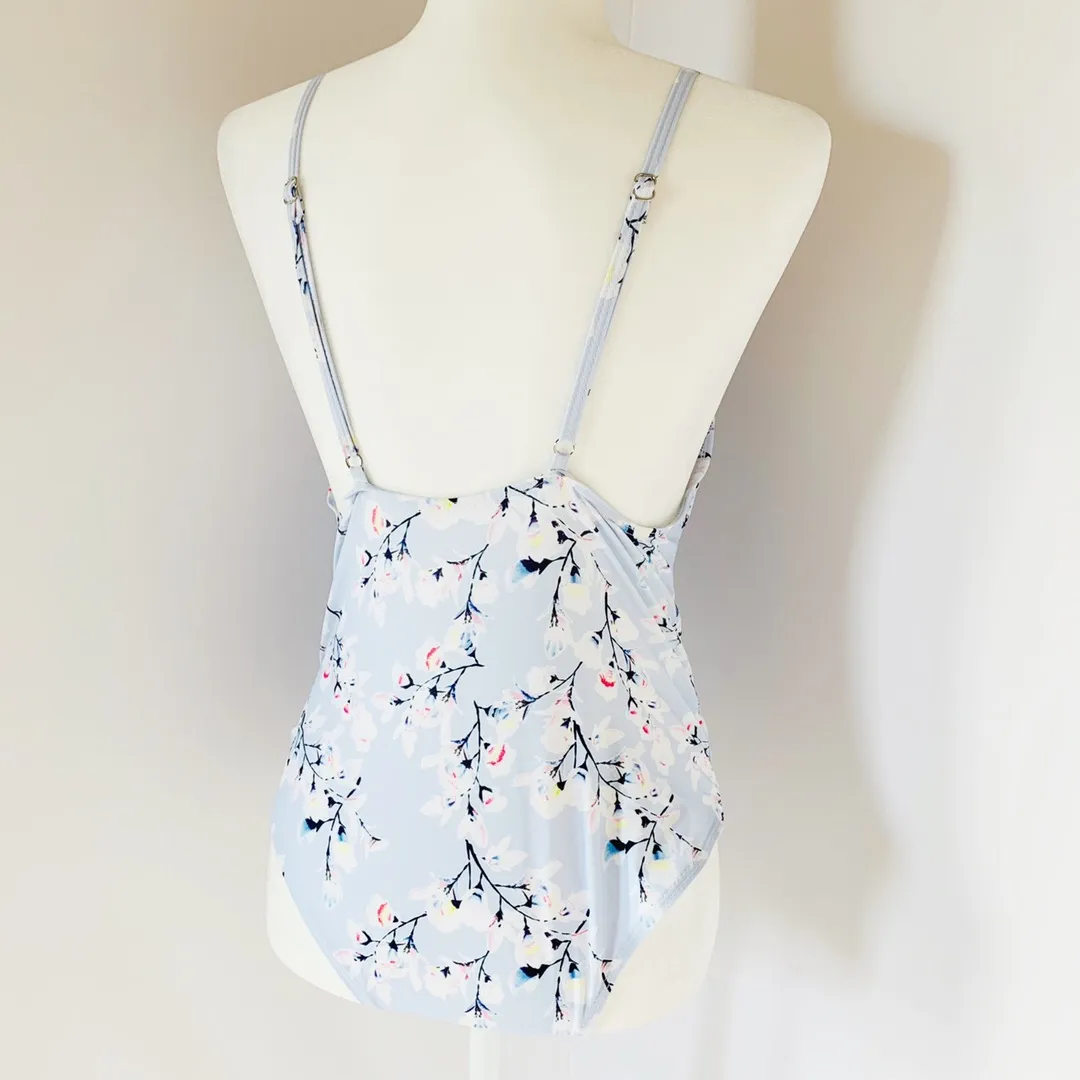 NWOT Swimsuit Blue Size L - Image 3