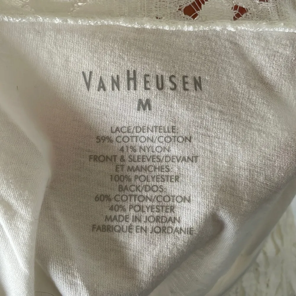 Van Heusen Shirt Size M - Image 4