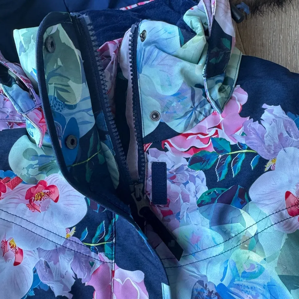 Obermeyer Women's Tuscany II Jacket - Image 3