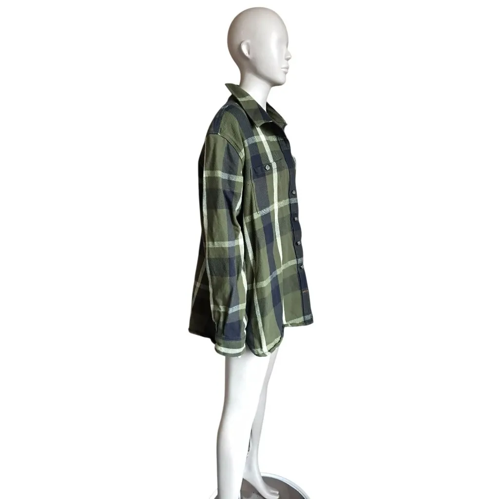 Carhartt Green and Black Flannel Plaid Top - Image 3