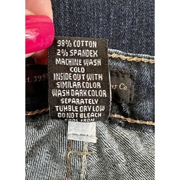 South Pole Women’s Juniors Dark Wash Light Distressed Straight Jeans Size 9 EUC Blue Size undefined - Image 9