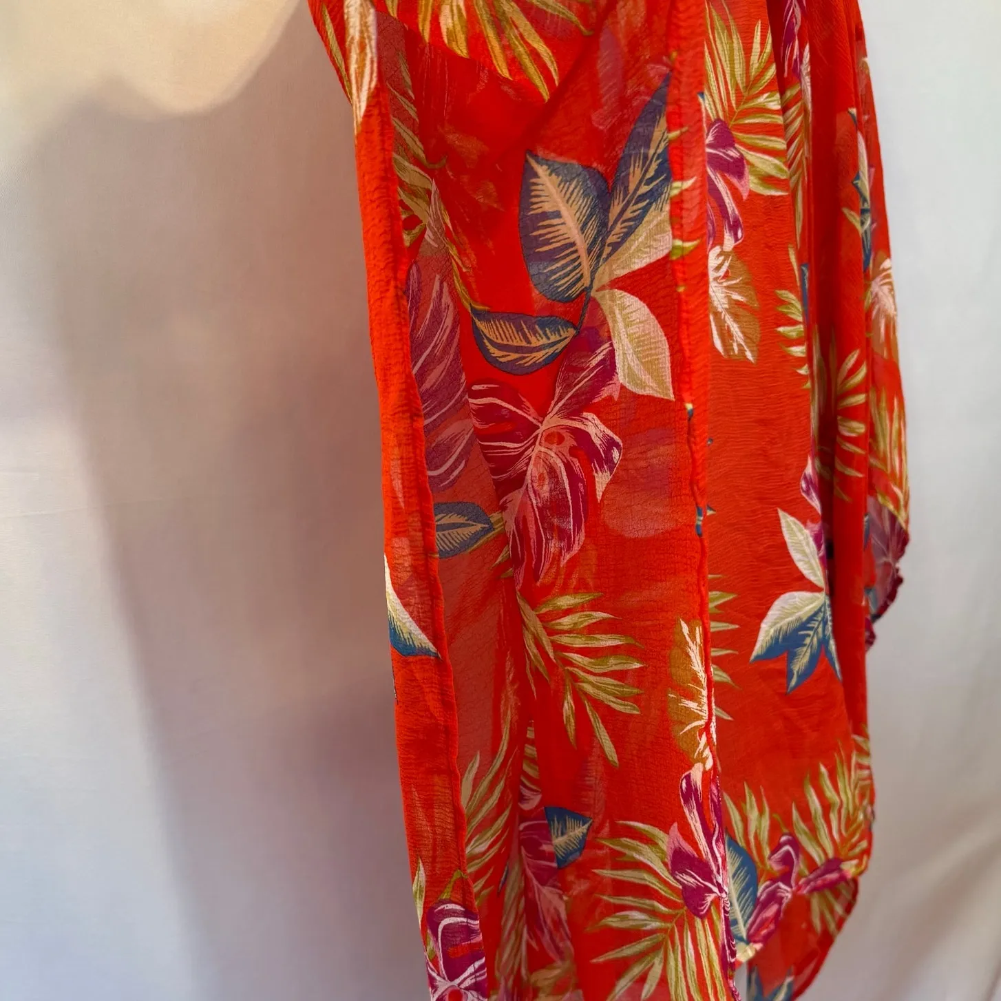 SummerIO Floral Open Kimono OS Womens Asym Sheer Hawaiian Summer Swim Cover Red Size undefined - Image 2