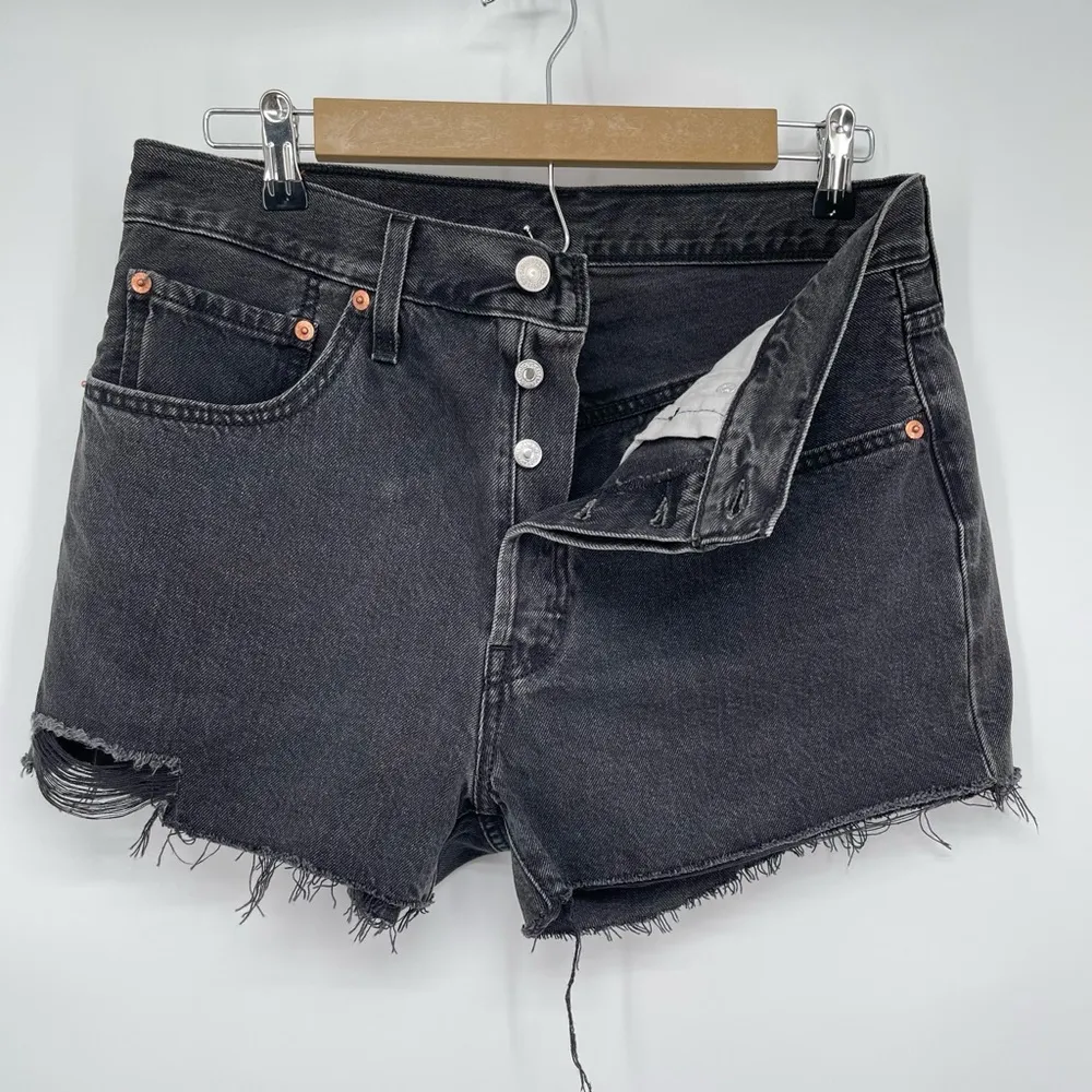 Levi’s 501 Original Fit High Rise Shorts Women Size 30 Black Cutoff Denim Button - Image 9