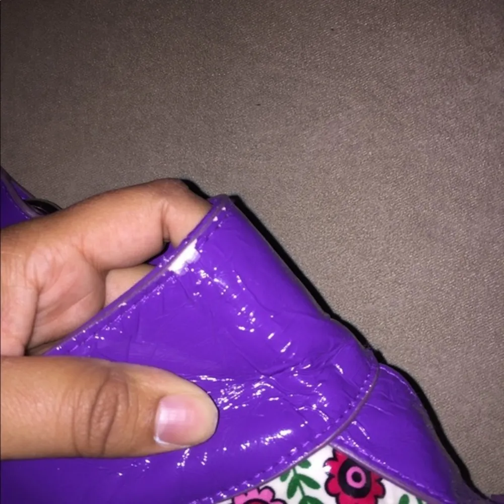 Frill Vera Bradley bag - Image 3