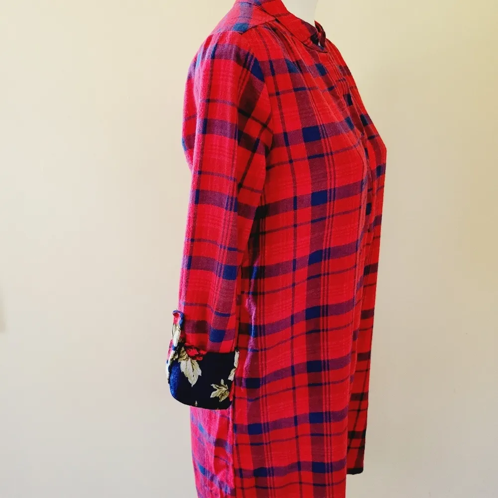 Bellamie plaid flannel shirt dress size small - Image 4