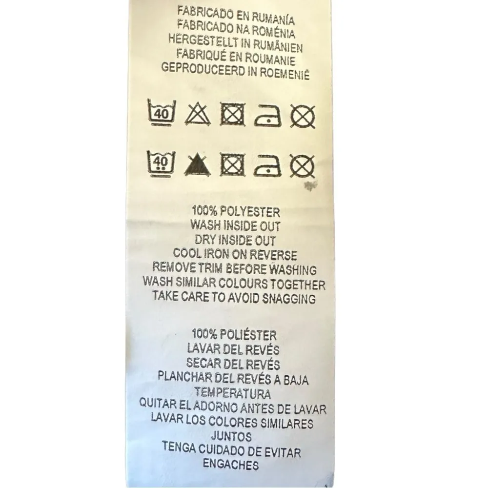 Atmosphere Flowy Black 3/4 Sleeve Blouse with Geometric Necklace Size 4 Small - Image 11