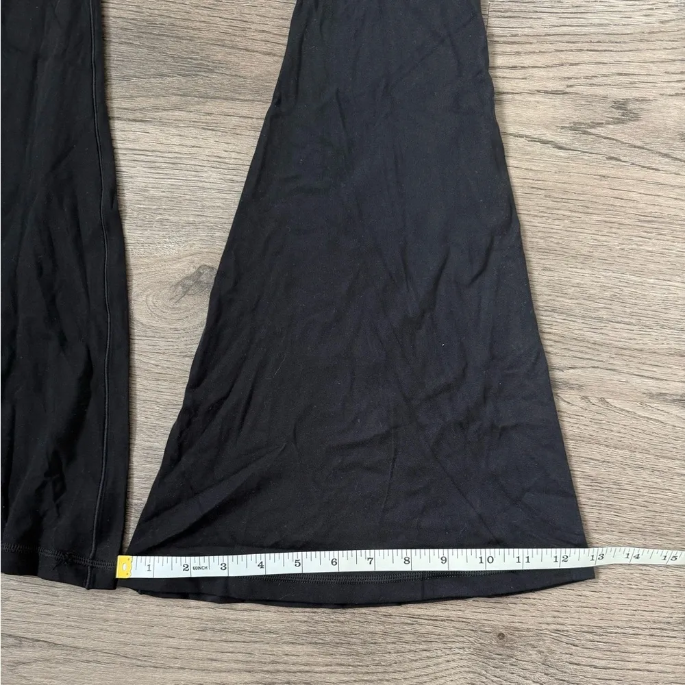 Offline by Aerie Real Me Super Flare Hi-Rise Leggings - Size XS - Black - NWT‎ - Image 8