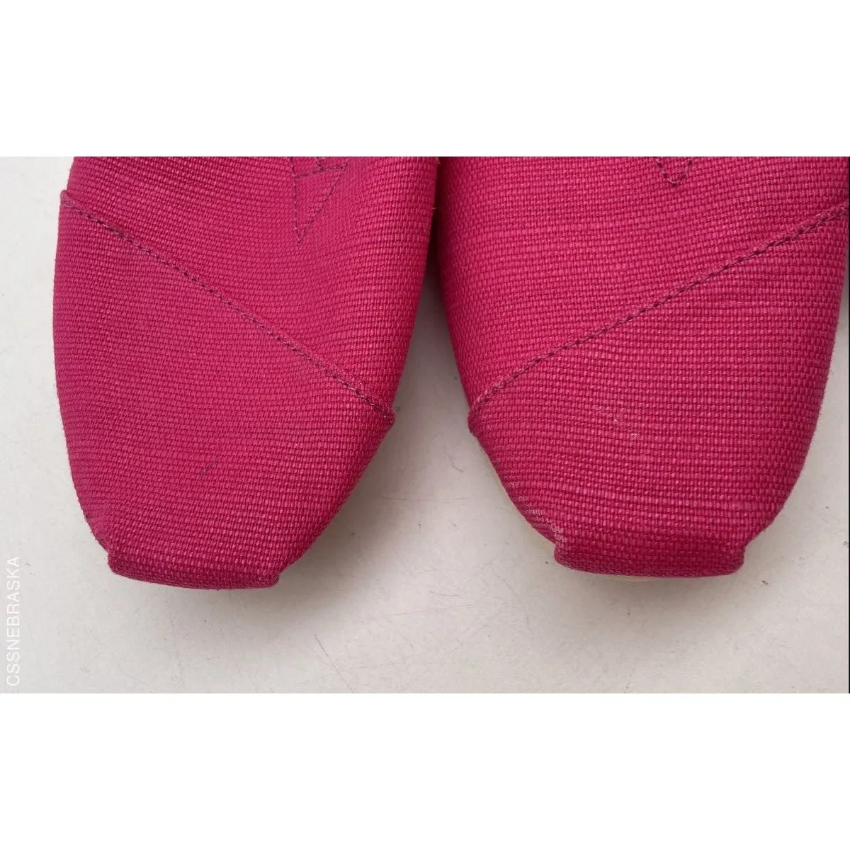 Toms Pink‎ Bright Fuchsia Heritage Canvas Women's Alpargata - Size 8.5 - Image 5