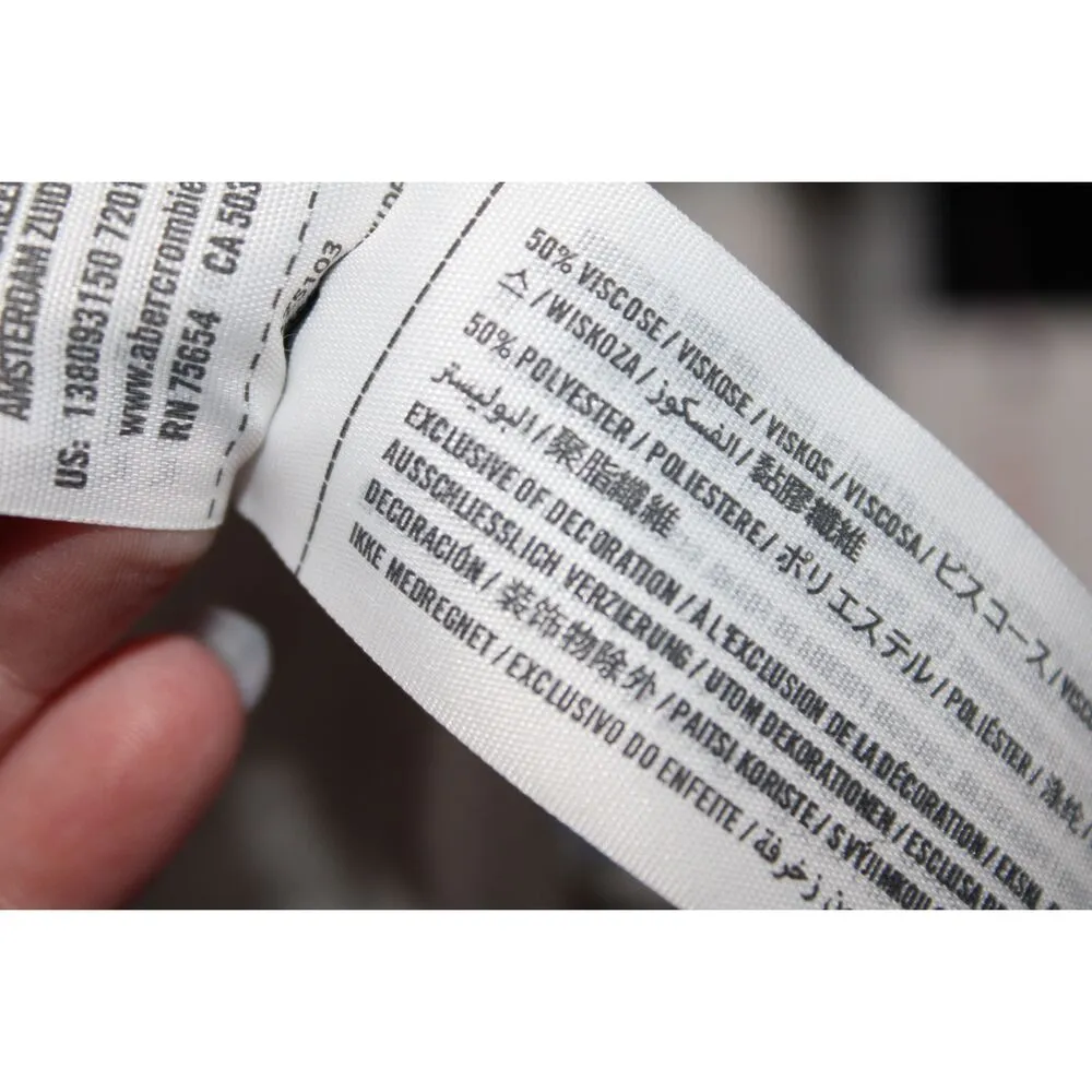 Womens Abercrombie & Fitch White Sleeveless V-Neck Cross Back Tank Top Size XS - Image 4