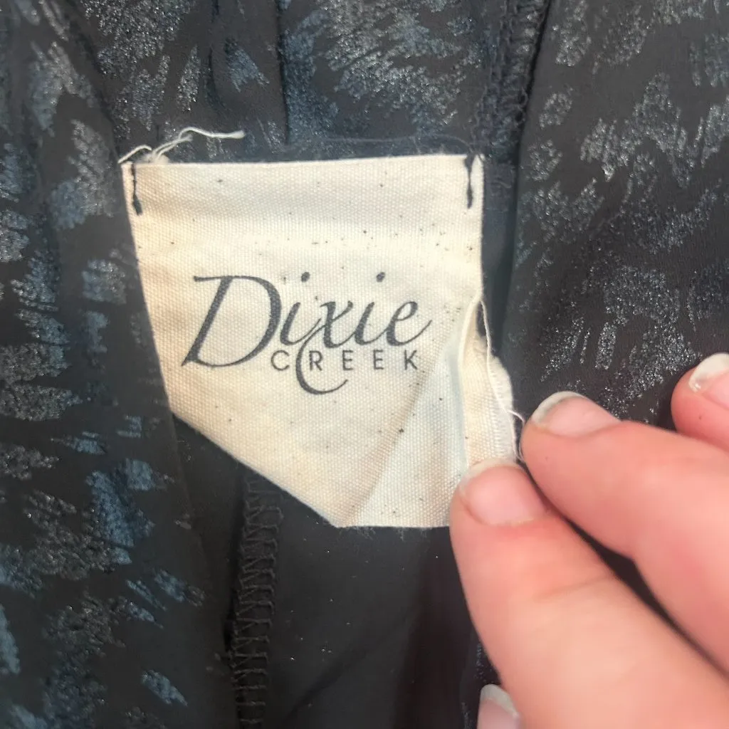 Dixie Creek Black Animal Print Cap Sleeve Box Cut Top V - Image 2