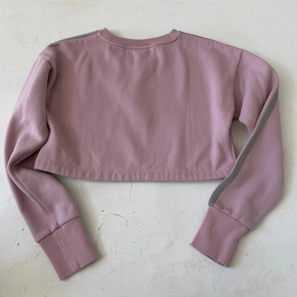 Gymshark Legacy Fitness Cropped Sweater in Light Purple Womens Size M - Image 5
