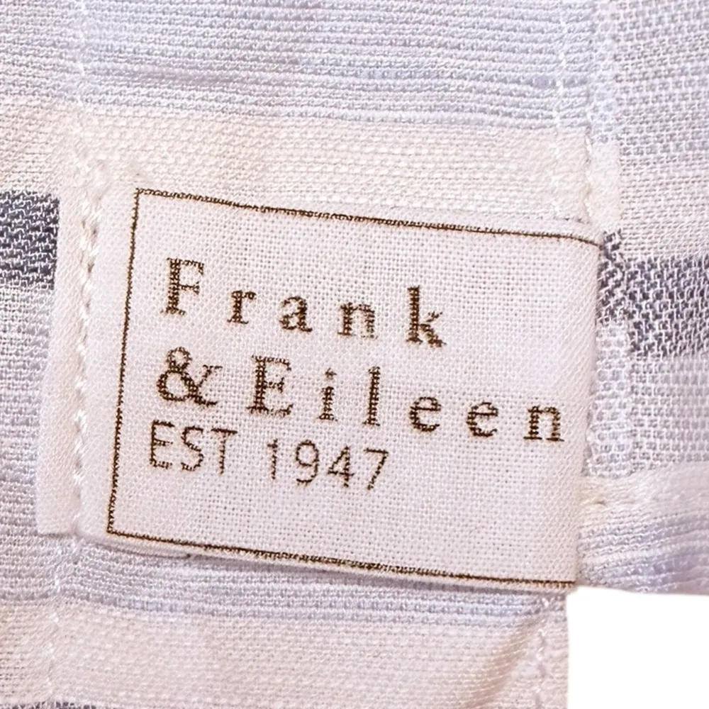 Frank & Eileen Barry Blue Button Up White Striped Lightweight Crinkle Large - Image 7