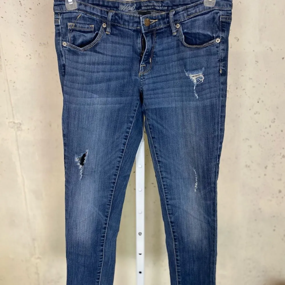 #136 MOSSIMO Low Rise Skinny Jeans Blue Size 8 - Image 5