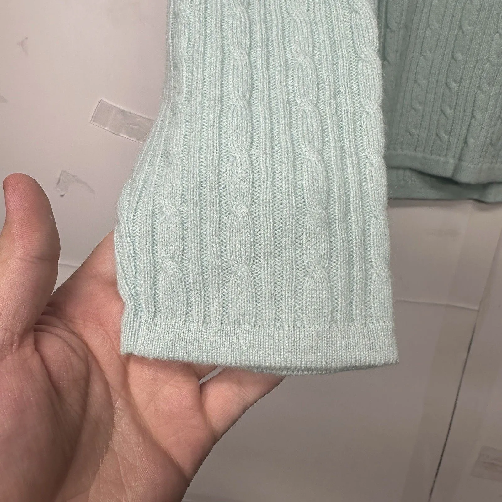 Directive Women’s Cashmere Sweater Medium Ribbed Turtleneck Soft Knit Light Blue - Image 4