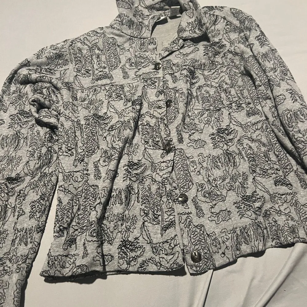 Chicos Gray Patterned Button-Up Jacket size 1 - Image 5