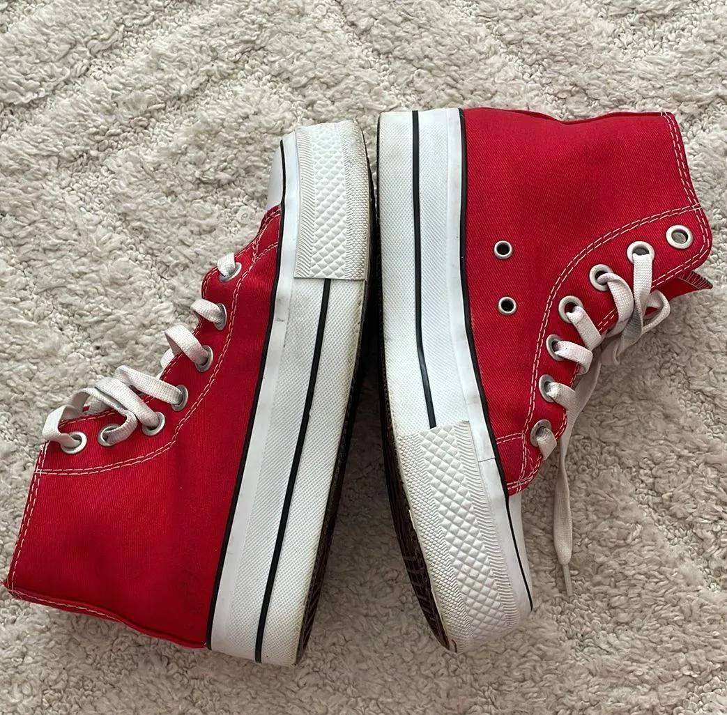 Converse Boohoo Red Sneaker  - Image 7