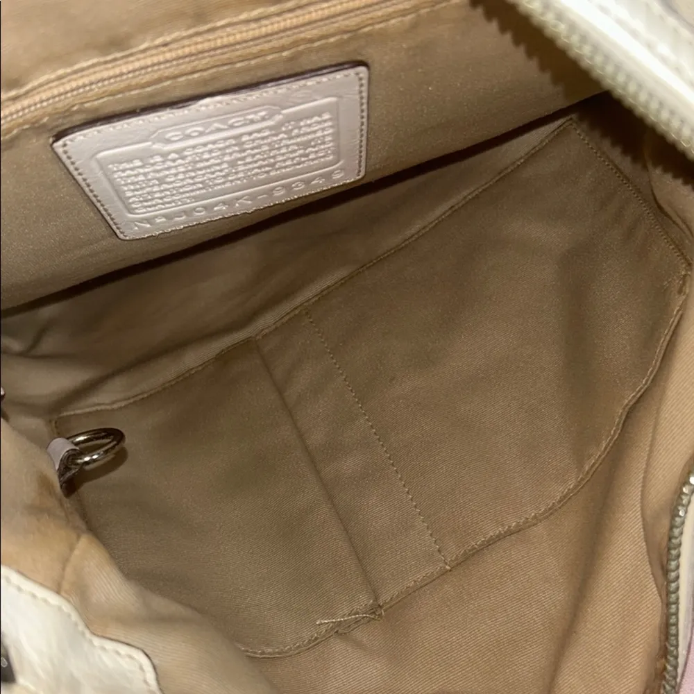 Coach Cream Signature Monogram Crossbody/ Shoulder Bag - Image 14