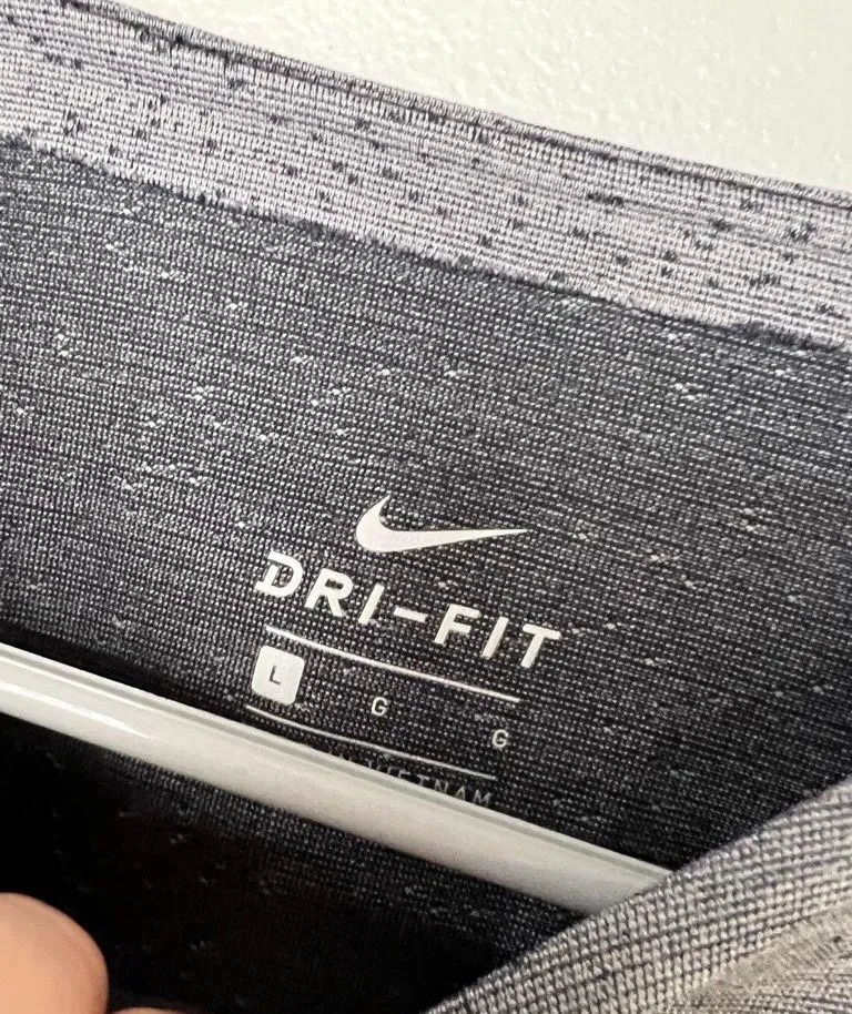 Nike Grey Ombré Long Sleeve - Image 3