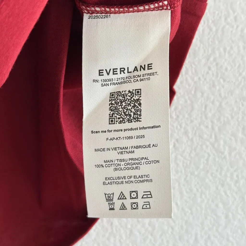 Everlane The Box Cut Tee in Essential Cotton with Pocket in Merlot, Size X-Small - Image 6