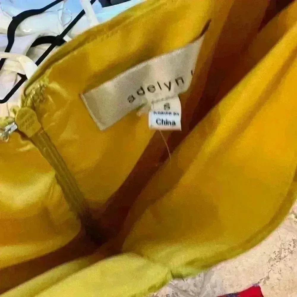 NWOTAdelyn Rae Nissa Puff Sleeve Dress (Contemporary), Honeycomb, Size: S - Image 5