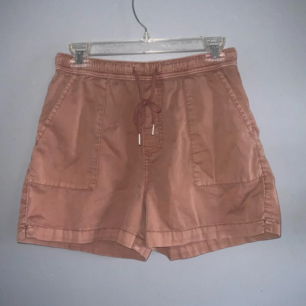 Truth And Theory Mauve High Waist Drawstring Elastic Waist Shorts Pockets Small Tan - Image 2