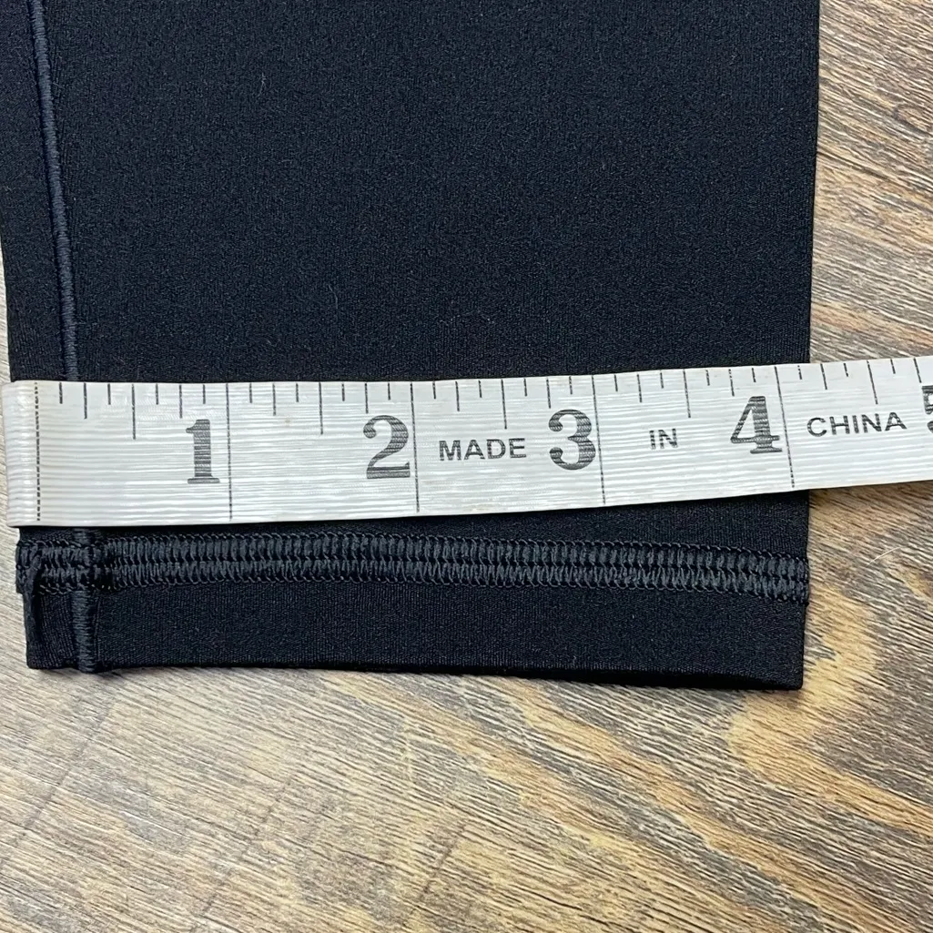 Offline by aerie Real Me Black 7/8 High Rise Leggings Womens Medium Pants - Image 5