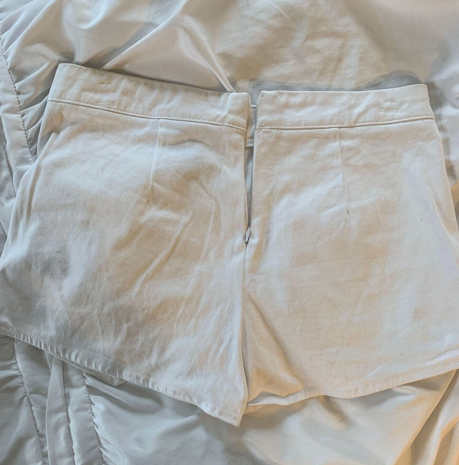 White Envelope Skort - Image 3