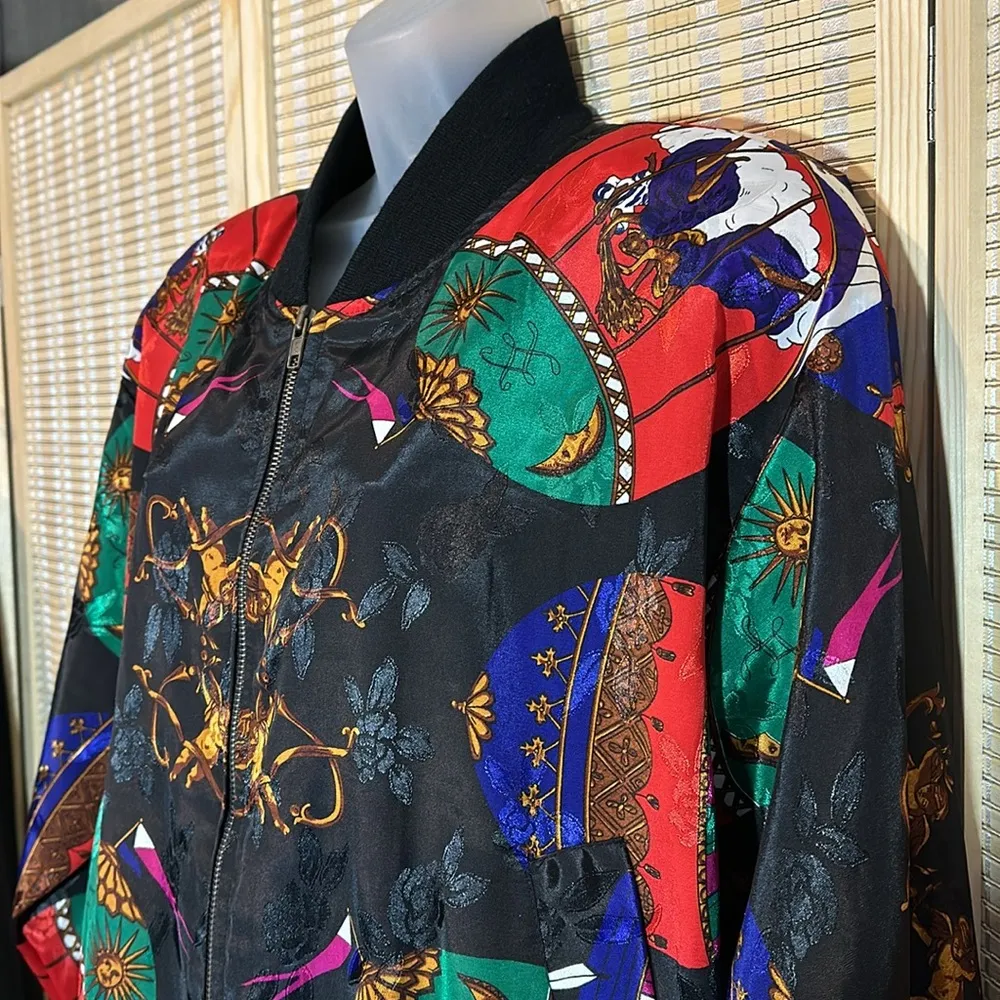 Linda Collection Late 80s Early 90s Black Scarf Print Windbreaker Jacket Large - Image 7