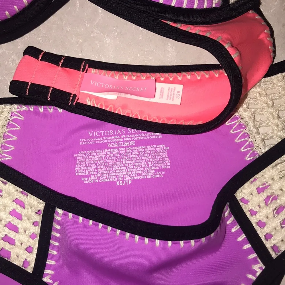 32B/XS Nwot Victoria Secret surf flirt push-up bikini 32B/XS - Image 4