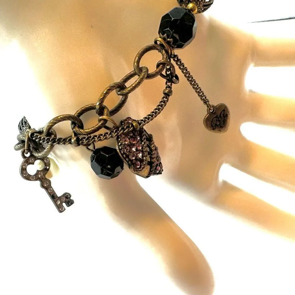 Betsey Johnson key pink rhinestone heart charm bracelet - Image 11