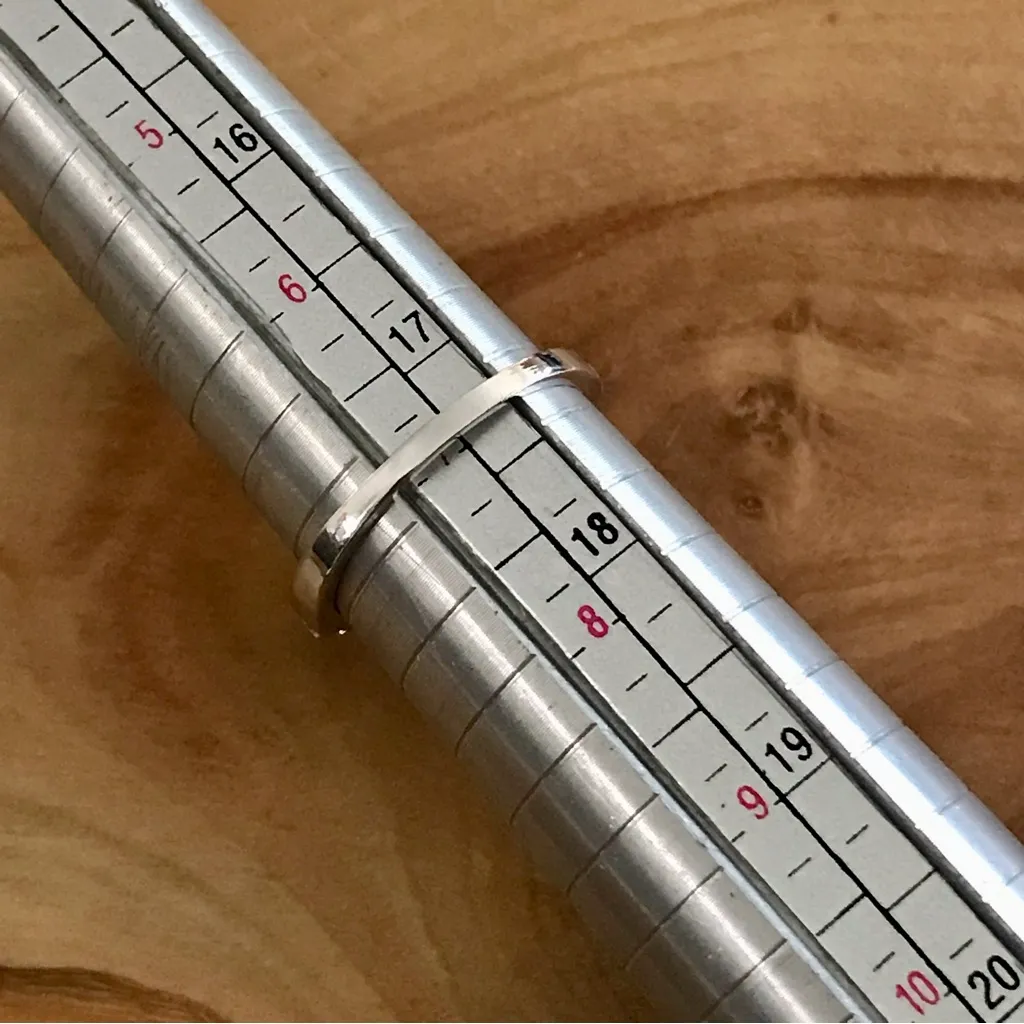 Solitaire Silver Tone Faux Diamond Ring Size 7 - Image 5