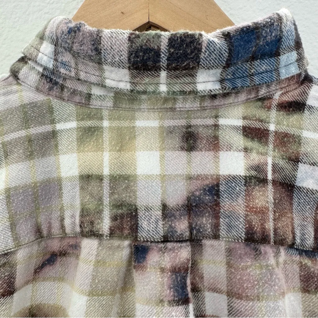 Grunge Bleached Flannel Plaid Button Shirt - Image 6