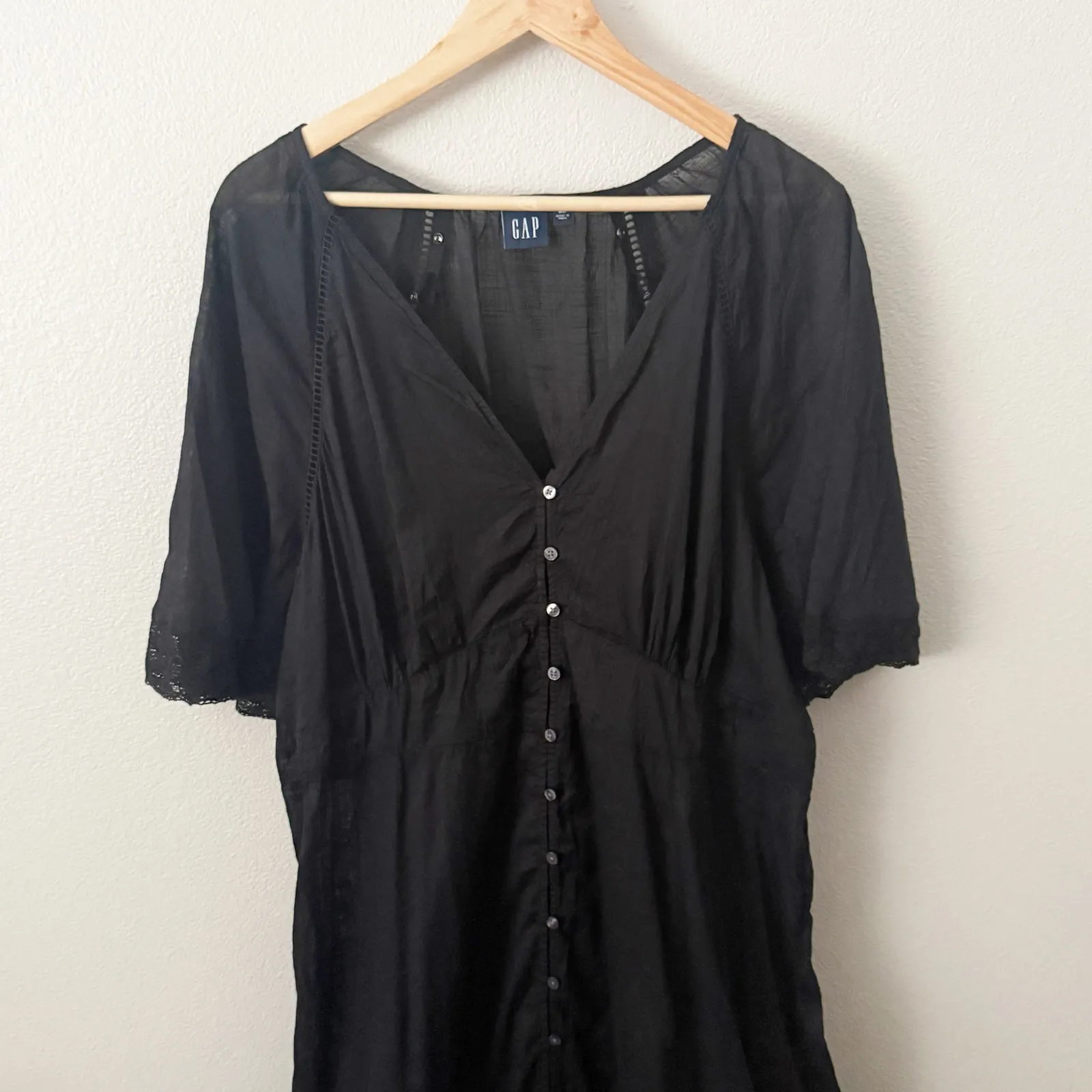 GAP | Black Lace Embroidered Midi Dress Flutter Sleeves Eyelet Trim Ruffle | XL - Image 2