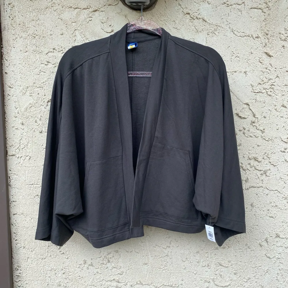 NWT Old Navy Active Small petite gray cardigan pullover - Image 2