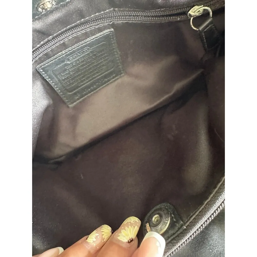 Penelope Black Pebble Leather Leaf Zipper Medium Satchel Tote Bag Purse - Image 7