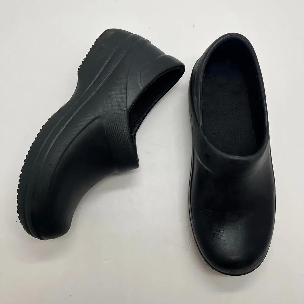 Crocs Women's Neria Pro Work Nursing Black Clog Size 8 - Image 2