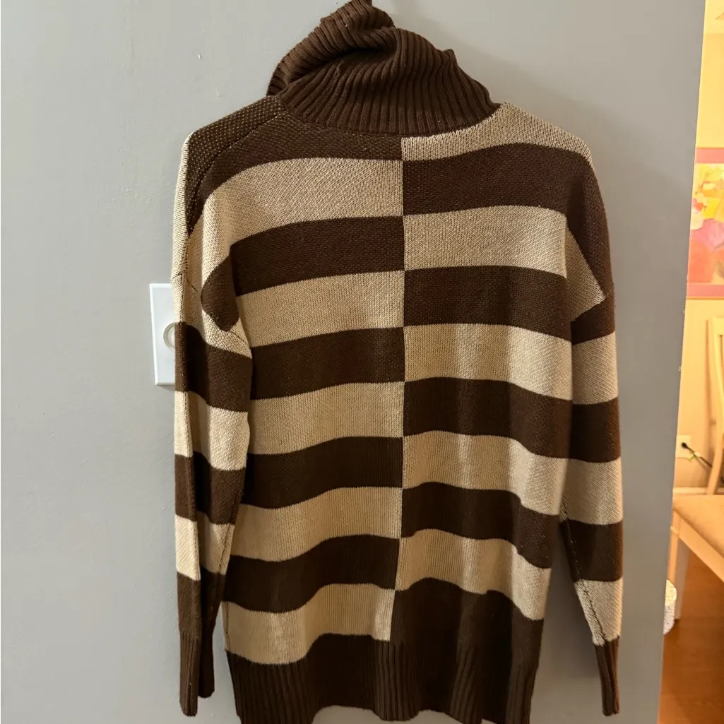 Boohoo  Chocolate and Cream Striped Turtleneck Sweater - Image 4