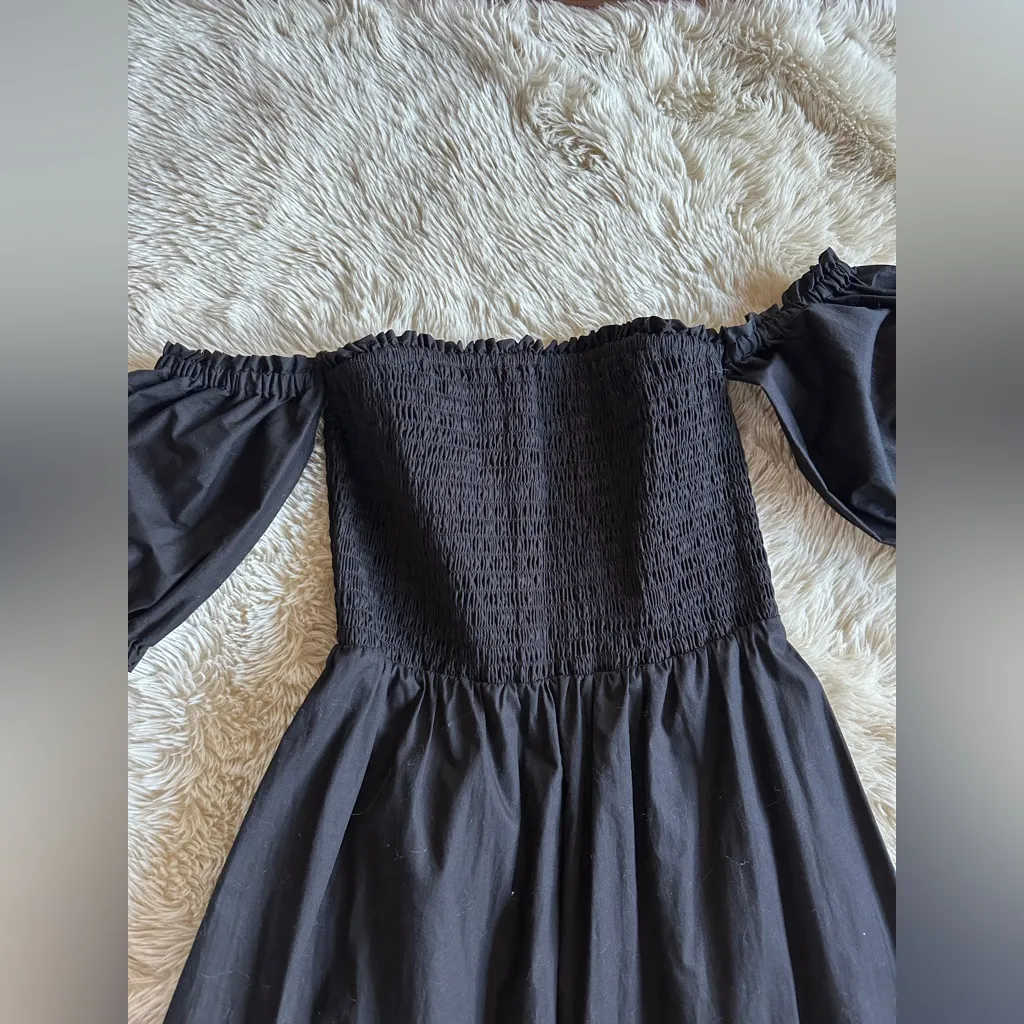 INTERMIX Black Aubrey Smocked Poplin Cotton Midi Dress Size M - Image 5