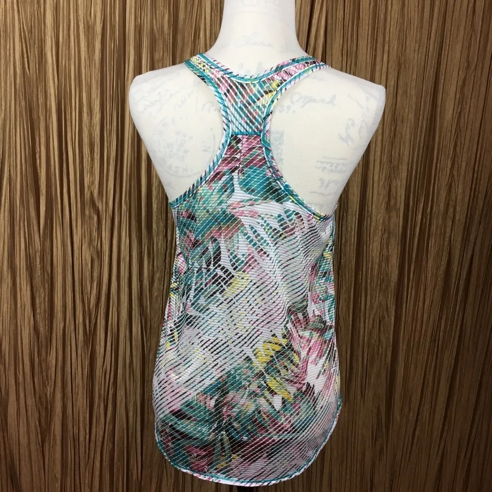 PrAna Breezie Dragonfly Paradise Tank Top Size S - Image 2