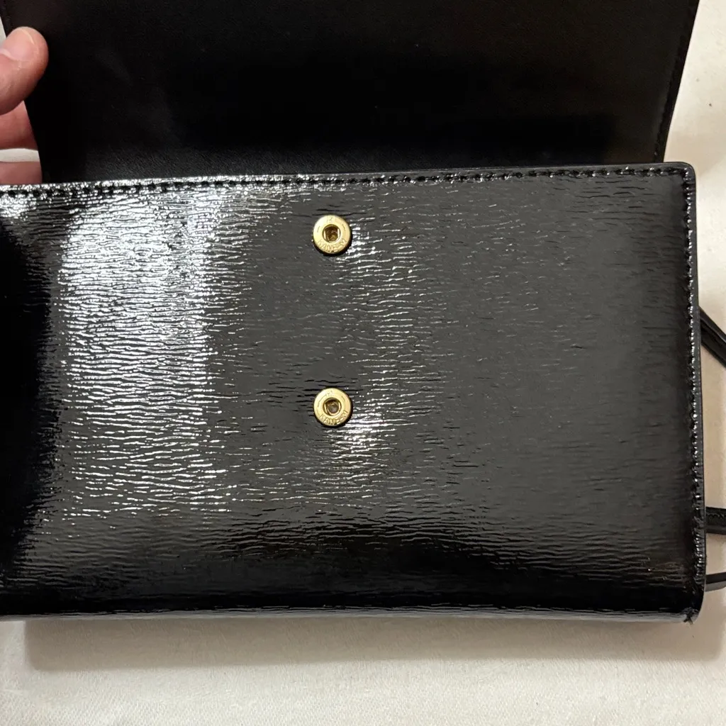 Kate Spade Black and Gold Wristlet - Image 10