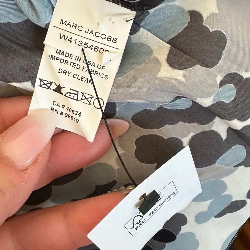 MARC JACOBS PUFF BLUE BLACK SHORT SLEEVE LACE DETAIL PRINT RAYON NYLON BLOUSE 4 - Image 5