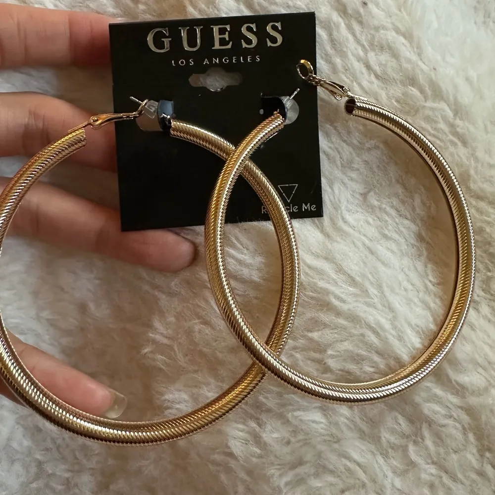 Guess earrings - Image 6