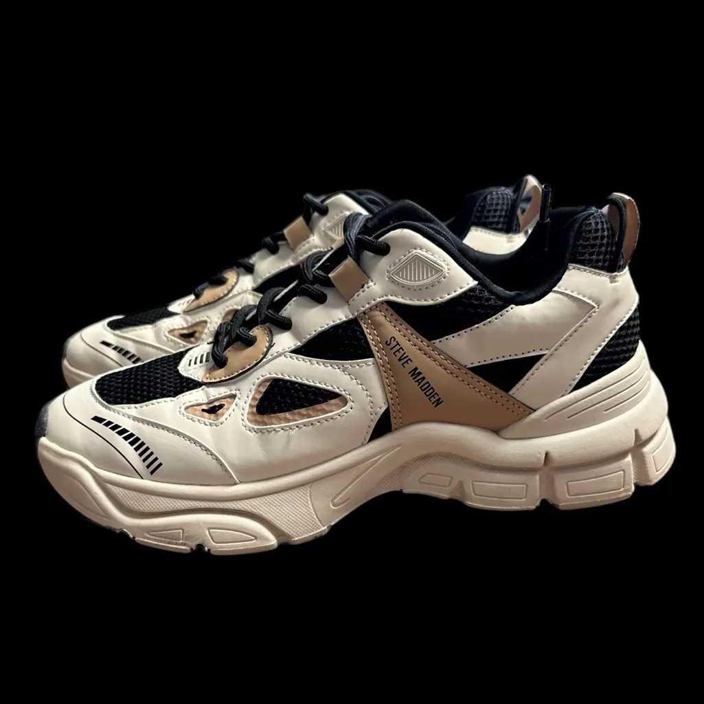 Steve Madden Clydie Platform Sneakers • size 9.5 - Image 4