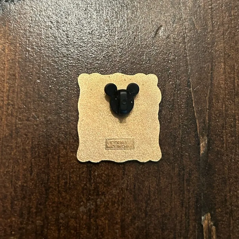 Disney Mickey Mouse‎ Gold Frame Signature Walt Disney World Blue Trading Pin - Image 2