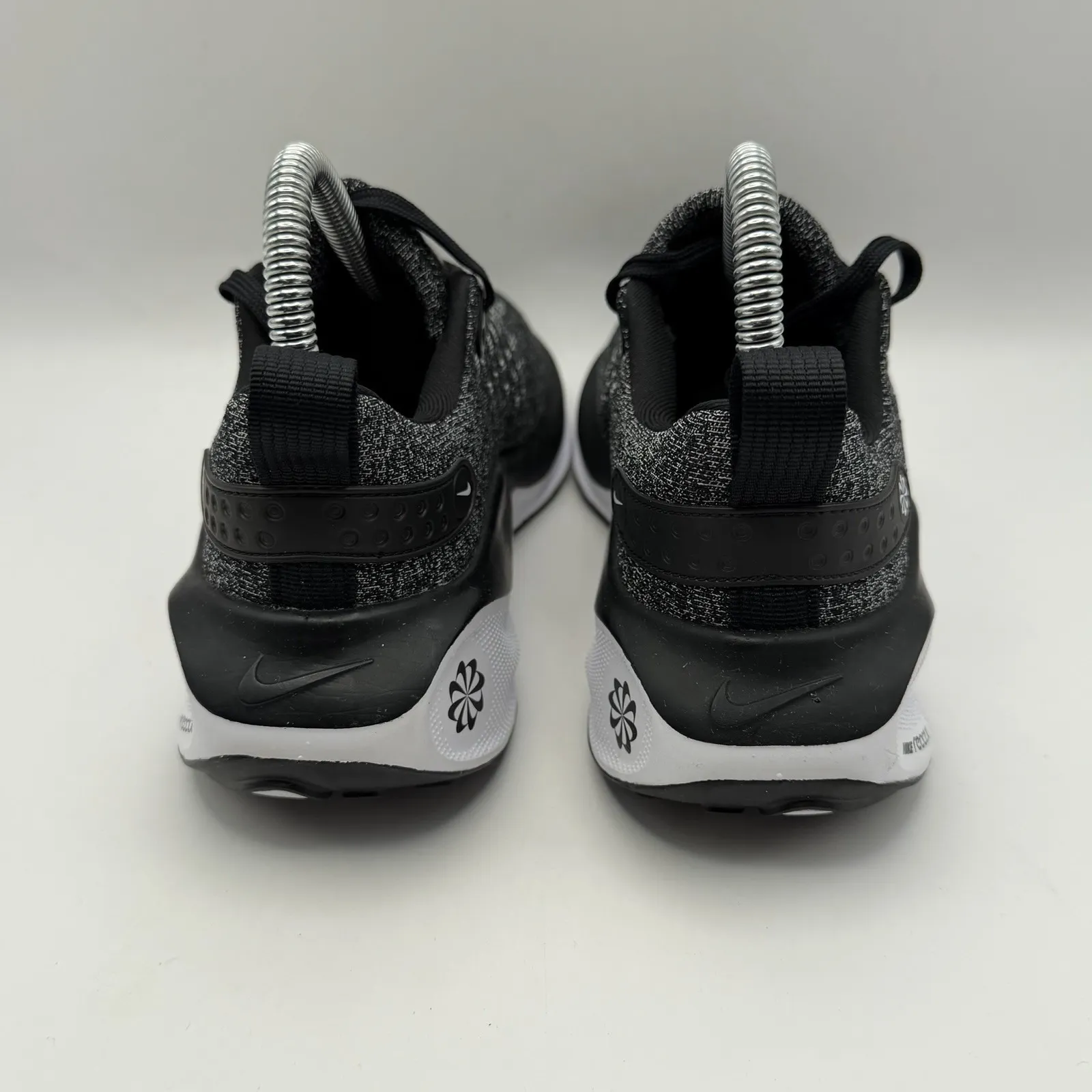 Womens Size 6 Nike ReactX Infinity Run 4 Black White Running Shoes DR2670 003 - Image 4