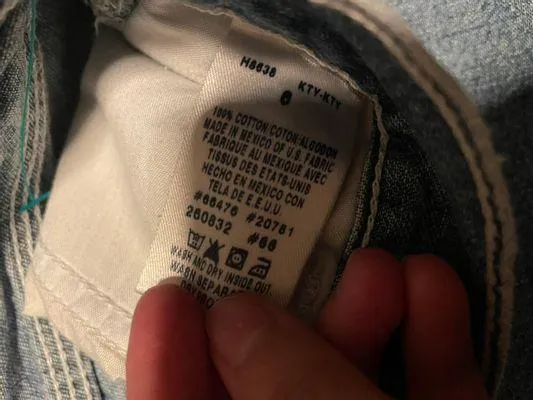 Tommy Hilfiger Shorts - Image 3