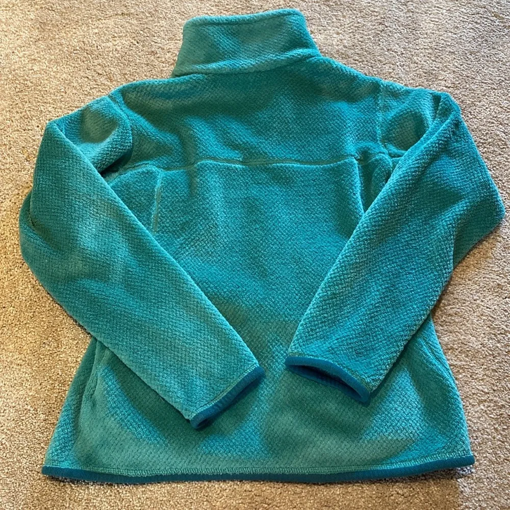 Patagonia Women's Re-Tool Snap-T Fleece Pullover Green SMALL - Image 10